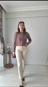 İNCE ŞERİTLİ HIRKA BORDO KREM