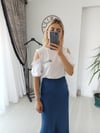 Kol detaylı beyaz basic 