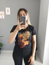 Yaprak desenli tişört 