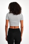 Kadın Çizgili Polo Yaka Crop Bluz Esnek Kumaş Siyah Beyaz Kısa Kollu BluzİHRAÇ PAZARIBluz-Crop