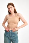Tek Omuz Halka Detaylı Büzgülü Crop Bluz – Esnek Kumaş, Modern ve Trend TasarımİHRAÇ PAZARIBluz-Crop
