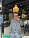 Gri Dik Yaka Ceket Düğme Detay