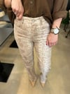 Yılan Desenli Krem Kot Pantolon