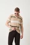 V Yakalı Desenli Örme Triko T-shirt