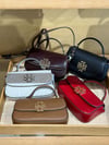 Tory Burch Britten Mini Kulplu Crossbody