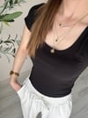 Siyah U Yaka %100 Pamuklu Likralı Kısa Kollu Basic