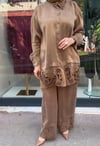 MÜSEMMA DELİKİŞİ DETAYLI CANSU TAKIM
