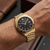Versace VRSCVEKHA0725 Erkek Kol Saati