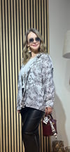 %100 Pamuk Brode Çiçek Desenli Oversize Kadın Gömlek