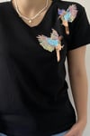 V Yaka %100 Pamuk Tişört Kuş Pul Payet İşlemeli T-Shirt