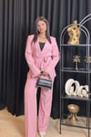 Pembe Kuşaklı Blazer Takım