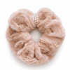 İncili Peluş Scrunchie Toka