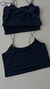 İP ASKILI LACİVERT  CROP TOP