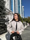 Gri Yan Düğme Detaylı Marka Model Crop Kaşe Ceket