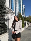 Gri Yan Düğme Detaylı Marka Model Crop Kaşe Ceket