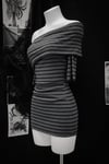 Antrasit Siyah Çizgili Omuz Dekolteli Kısa Kollu Bodycon Elbise