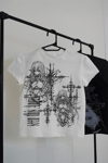 Beyaz Anime Sword Tribal Gotik Ek Askılı Y2K Kısa Kollu Crop