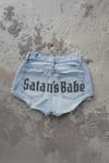 Mavi Satan's Babe Taşlı Y2K Mini Kot Şort