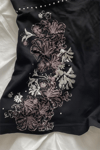 Siyah Boncuklu Floral Desenli Vintage Y2K Askılı Crop