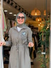 0259 DÜĞMELİ TAŞLI ELBİSE YEŞİL