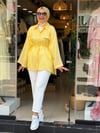 3379 KENDİNDEN ÇİZGİLİ GÖMLEK SARI