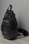 Siyah Su Geçirmez Usb Kulaklık Çıkışlı Omuz Çantası Çapraz Askılı Göğüs Çanta