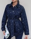 Kadın Lacivert Gümüş Zımba Detaylı Bel Kuşaklı Premium Jean Denim Kot Ceket