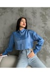 Kadın Parlak Simli Kısa Oversize Basic Parlak Saten Gömlek Yeni Sezon Crop Saten Gömlek