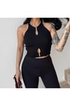 Kadın Siyah Fitilli Triko Pencereli Halka Detay Askılı Crop Bluz