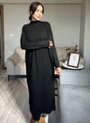 Kadın Siyah Kalın Kışlık Pamuk Triko Oversize Salaş Uzun Elbise Bol Kesim Kadın Maxi Boy Tesettür Elbise
