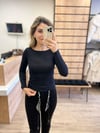 Siyah Kayık Yaka Uzun Kollu Top