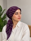 Yazgülü Boneli Eşarp Çizgi Desenli Mor
