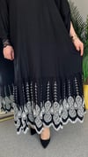 Selma Büyük Beden İşlemeli Elbise