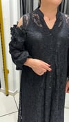 Selma Büyük Beden Omuz Dekolteli Siyah Dantel Elbise