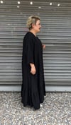 Selma Büyük Beden Puantiyeli Siyah Elbise