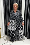 Selma Büyük Beden Siyah-Beyaz Desenli Elbise