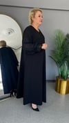 Selma Büyük Beden Siyah İşlemeli Elbise