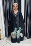 Selma Büyük Beden Siyah Saten Çiçek Desenli Kimono