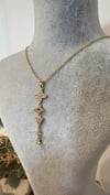 Çelik Gold Renk Charmlı Y Kolye 40+5cm