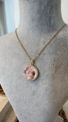 Çelik Gold Renk Mineli Pembe Kolye 40+5cm