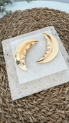 İthal Gold Renk Ay Figür Küpe