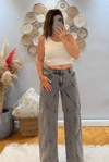 Gri Fiyonk Detaylı Jean