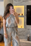 Gül Detaylı Straplez Takım