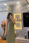 Halter Yaka Kırışık Kumaş Elbise