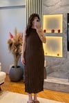 Kahve Kırışık Kumaş Elbise