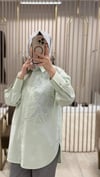GHİSA İŞLEME DETAYLI MİNT OVERSİZE GÖMLEK