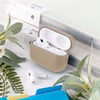 Apple AirPods Pro 3 Kılıf M-Safe Şarj Özellikli Mutural Yahu Serisi Deri Tasarımlı Kapak