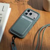 Apple iPhone 17 Pro Kılıf M-safe Şarj Özellikli Deri Dokulu Native Union RE Classic Serisi Kapak