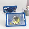 Apple Ipad 11 Pro 2022 Astronot FigürlüTablet Kılıfı