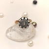 0.77ct Elmas Gül Modeli Yüzük 8 Ayar Altın HD videolu